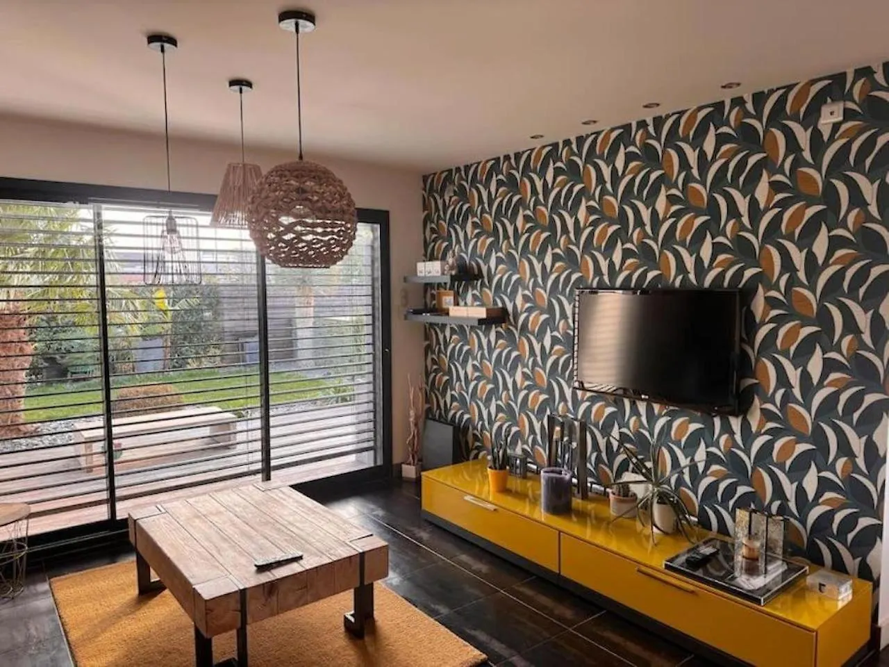 Jolie Maison Avec Piscine Et Spa La Guerche-de-Bretagne 0*,  Frankrig